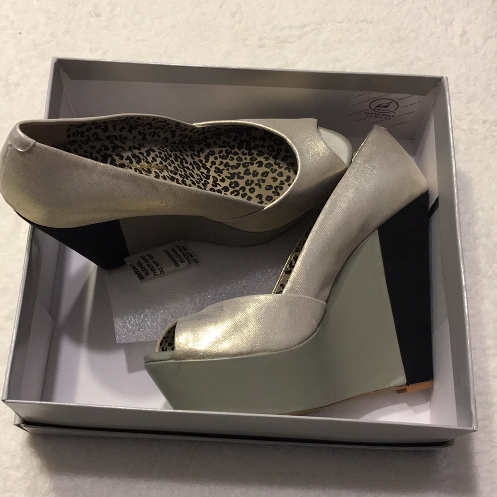 JESSICA Simpson Wedges